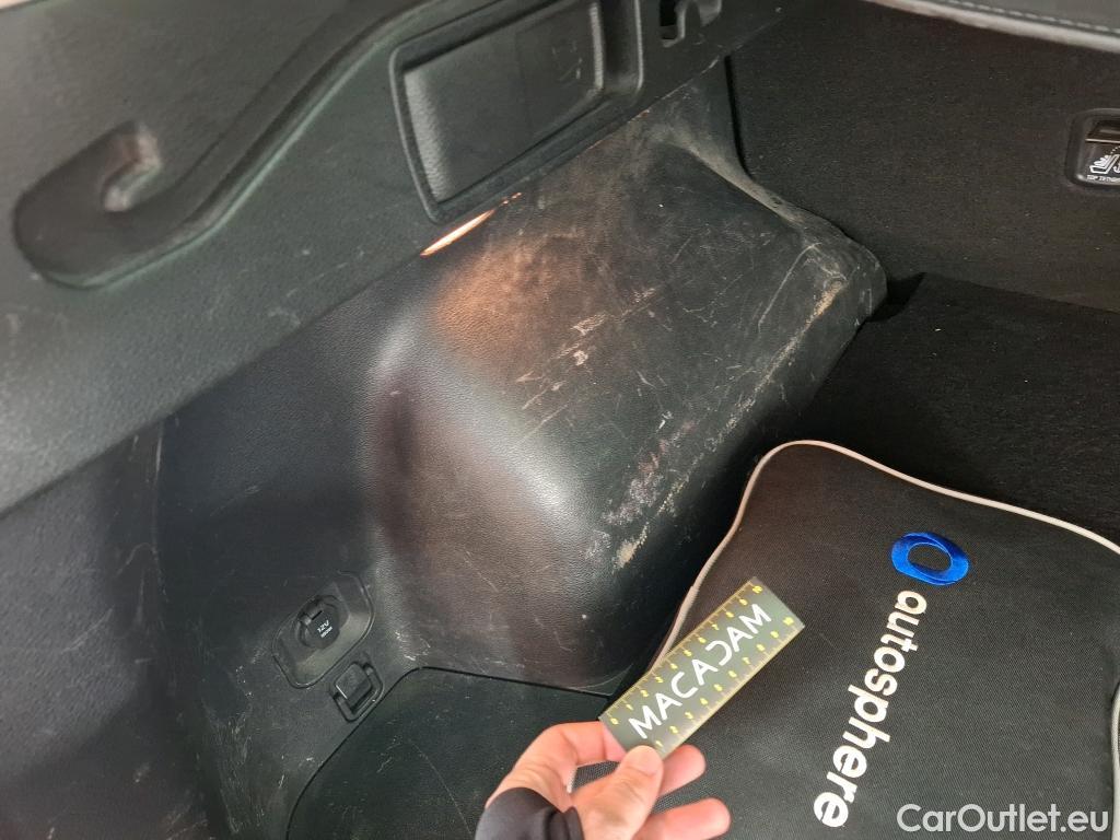  KIA  Sportage KIA  / 2021 / 5P / SUV 1.6 T-GDI 265 PHEV AUTO 4WD DESIGN #5