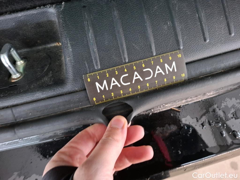  KIA  Sportage KIA  / 2021 / 5P / SUV 1.6 T-GDI 265 PHEV AUTO 4WD DESIGN #4