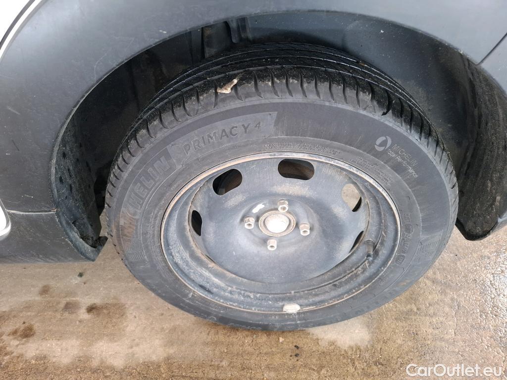  Citroen  C3  Feel 1.2 PureTech 80CV BVM5 E6d #11