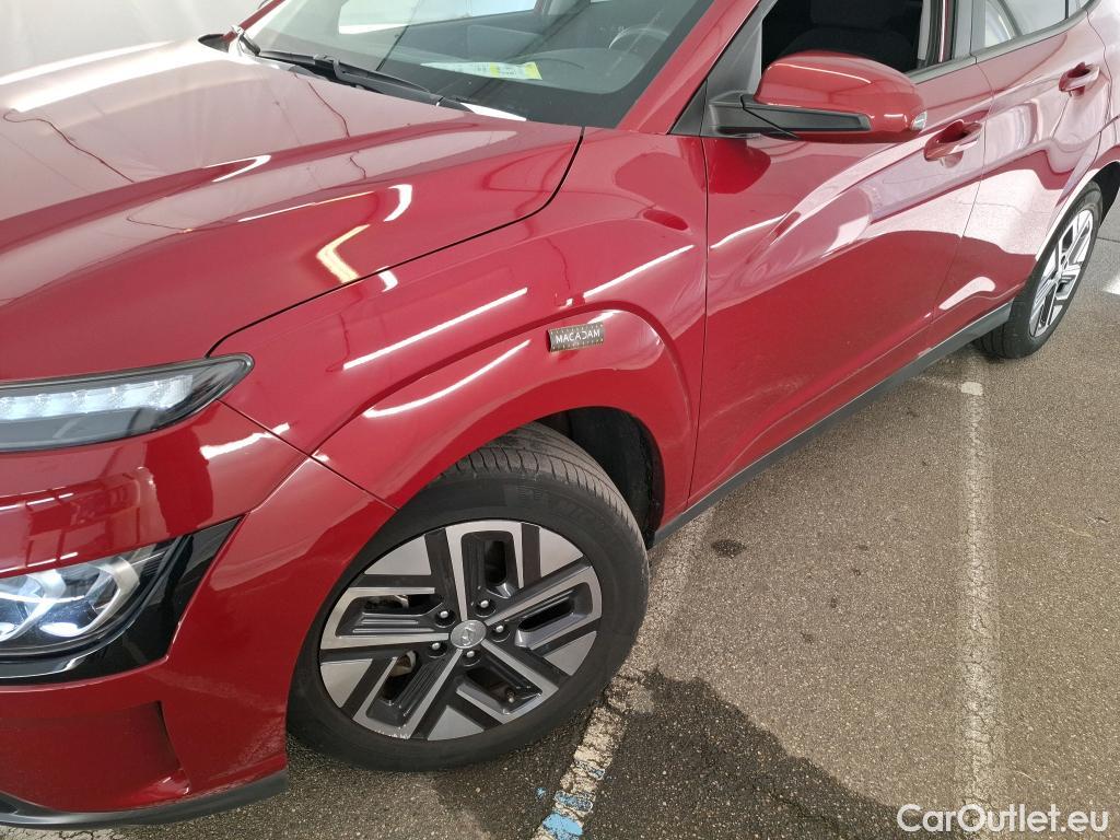  Hyundai  Konna HYUNDAI Kona / 2017 / 5P / SUV BEV 39KWH ELECTRIQUE 136CH CREATIVE #18