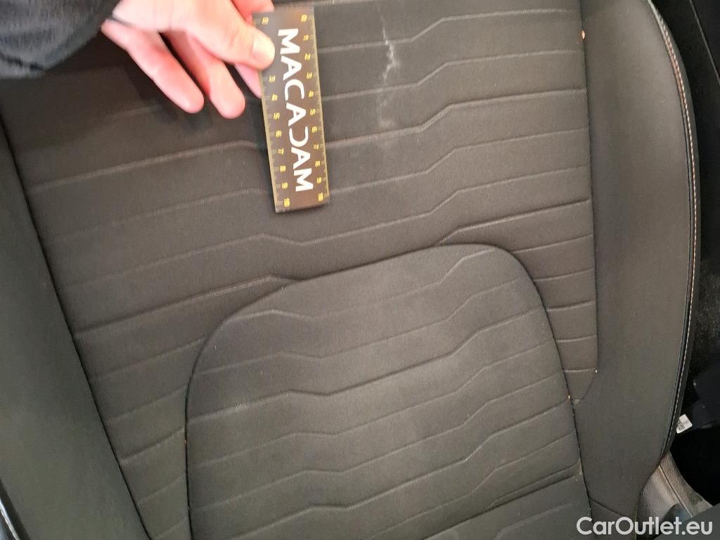  KIA  Sportage KIA  / 2021 / 5P / SUV 1.6 T-GDI 265 PHEV AUTO 4WD DESIGN #21