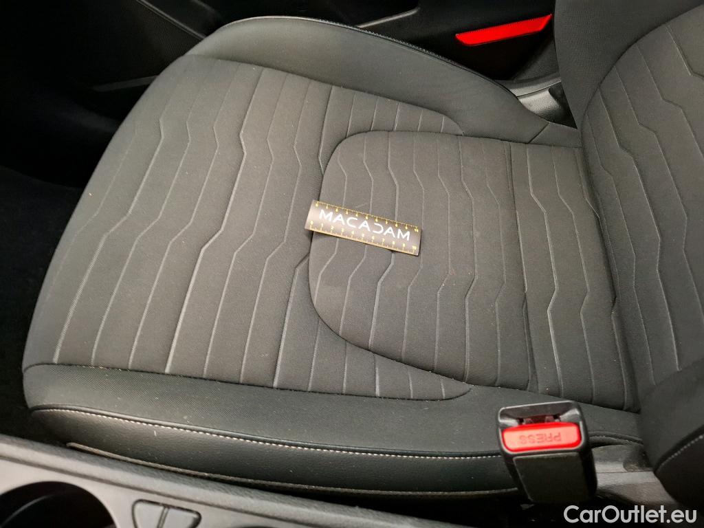  KIA  Sportage KIA  / 2021 / 5P / SUV 1.6 T-GDI 265 PHEV AUTO 4WD DESIGN #20