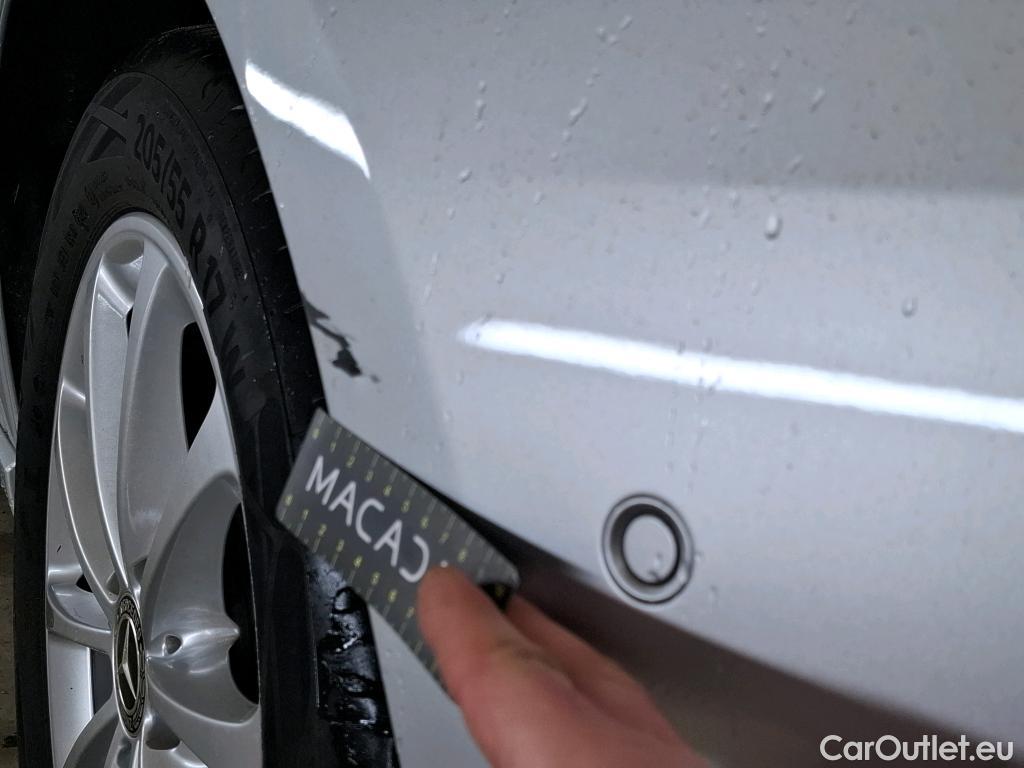  Mercedes  A-Klasse MERCEDES-BENZ Classe A Compact / 2018 / 5P / Berline A 250 e Business Line 8G-DCT #3