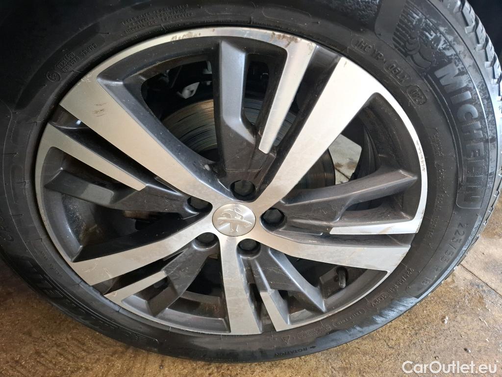  Peugeot  5008  Allure Pack 1.2 PureTech 130CV BVA8 7 Sieges E6d #23