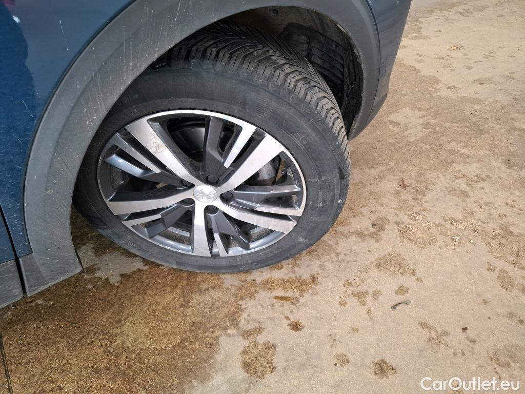  Peugeot  5008  Allure Pack 1.2 PureTech 130CV BVA8 7 Sieges E6d #1