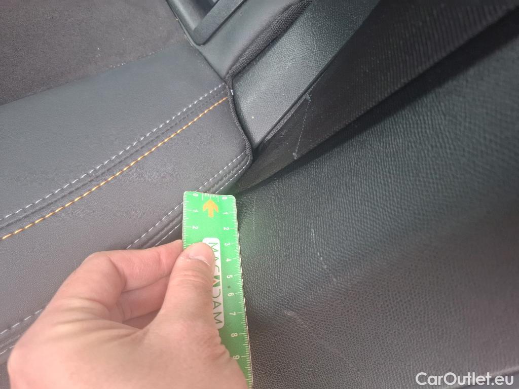  Peugeot  308  Roadtrip 1.2 PureTech 130CV BVA8 E6d #7