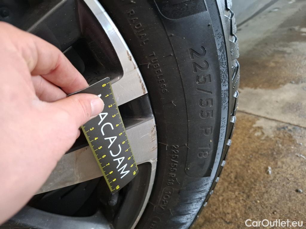  Peugeot  5008  Allure Pack 1.2 PureTech 130CV BVA8 7 Sieges E6d #27