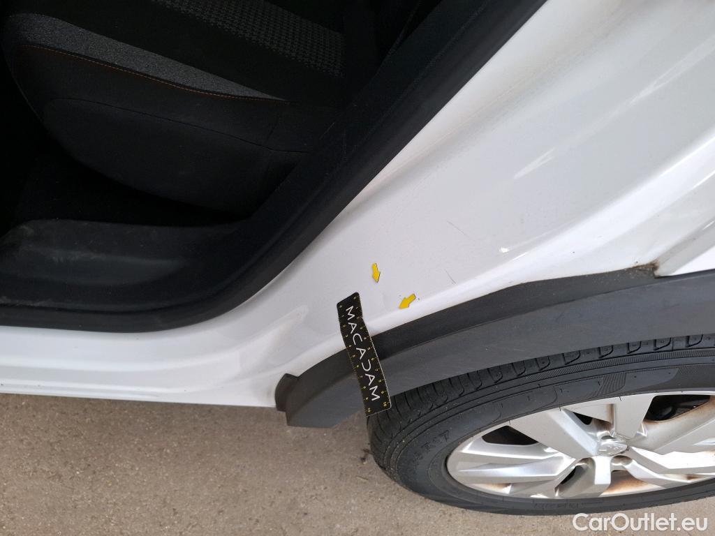  Peugeot  3008  Active Business 1.5 HDi 130CV BVM6 E6dT #17