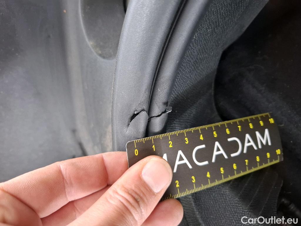  Peugeot  5008  Allure Pack 1.2 PureTech 130CV BVA8 7 Sieges E6d #50