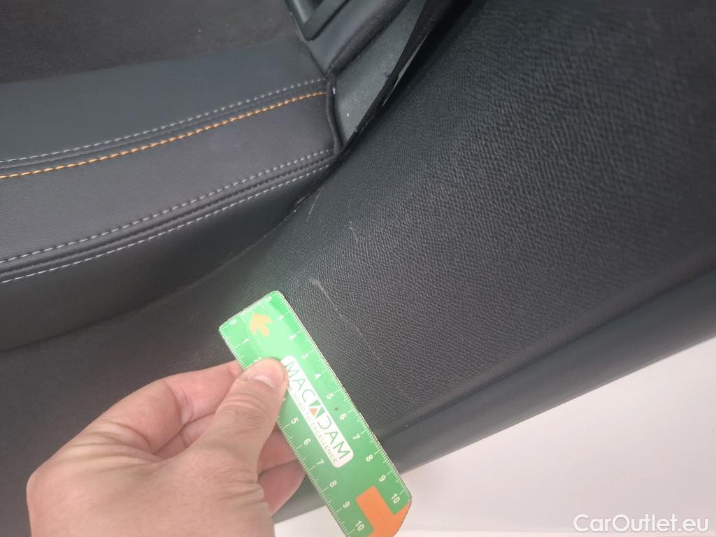  Peugeot  308  Roadtrip 1.2 PureTech 130CV BVA8 E6d #6