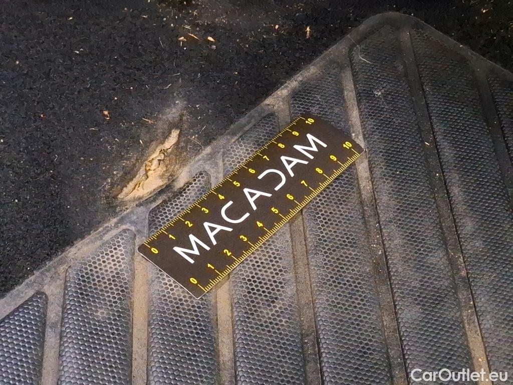  Peugeot  5008  Allure Pack 1.2 PureTech 130CV BVA8 7 Sieges E6d #52