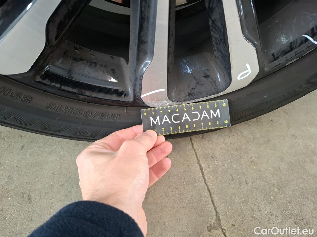  Opel  Crossland  X Business Elegance 1.5 120CV BVA6 E6d #32