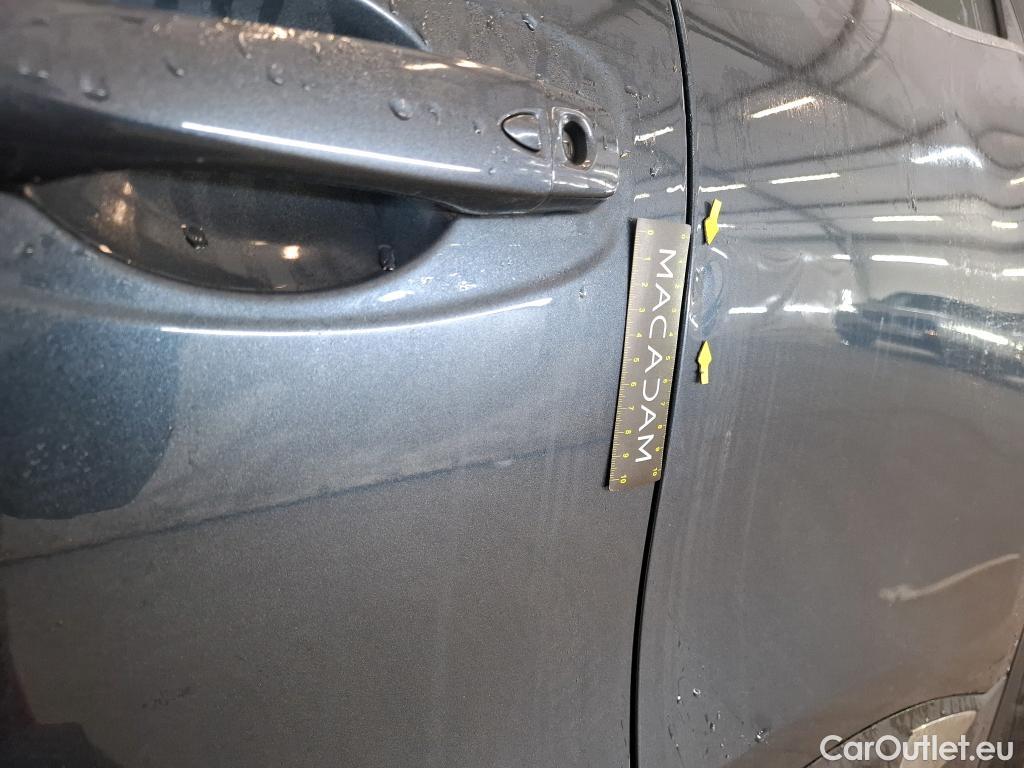  Renault  Kadjar RENAULT  / 2018 / 5P / Crossover Business TCe 140 EDC FAP - 21 #10