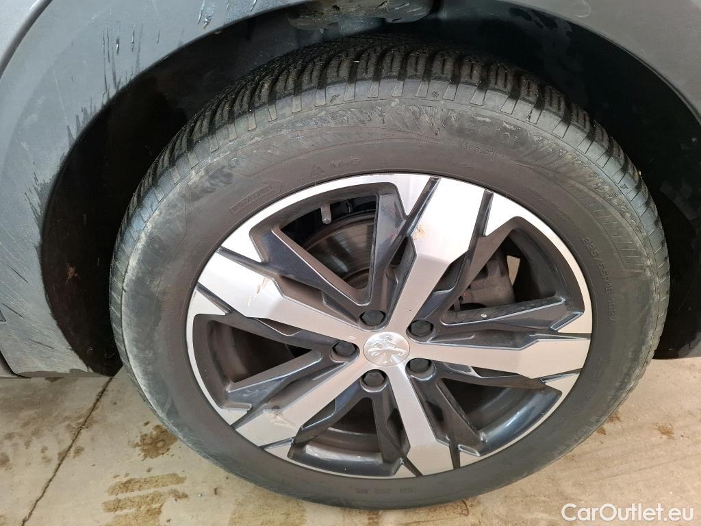  Peugeot  5008 PEUGEOT  / 2020 / 5P / SUV BlueHDi 130 S&S EAT8 GT Pack #22