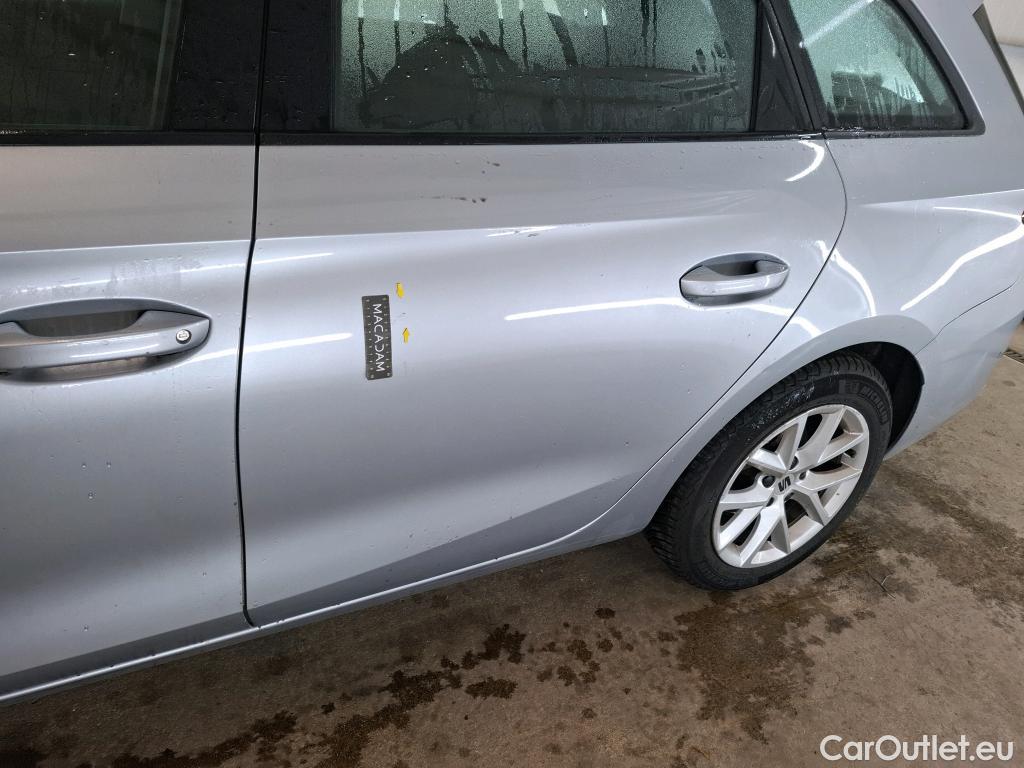  Seat  Leon SEAT  Sportstourer / 2020 / 5P / Break 1.0 eTSI 110 DSG S&S Style Business #26