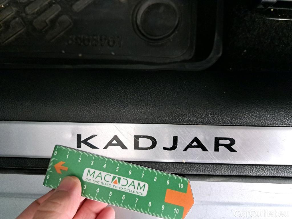  Renault  Kadjar RENAULT  / 2018 / 5P / Crossover Techno dCi 115 EDC #4