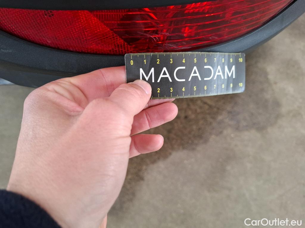  Peugeot  5008 PEUGEOT  / 2020 / 5P / SUV BlueHDi 130 S&S EAT8 GT Pack #64