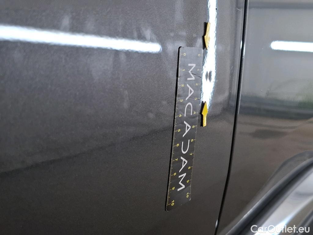  Peugeot  5008 PEUGEOT  / 2020 / 5P / SUV BlueHDi 130 S&S EAT8 GT Pack #39