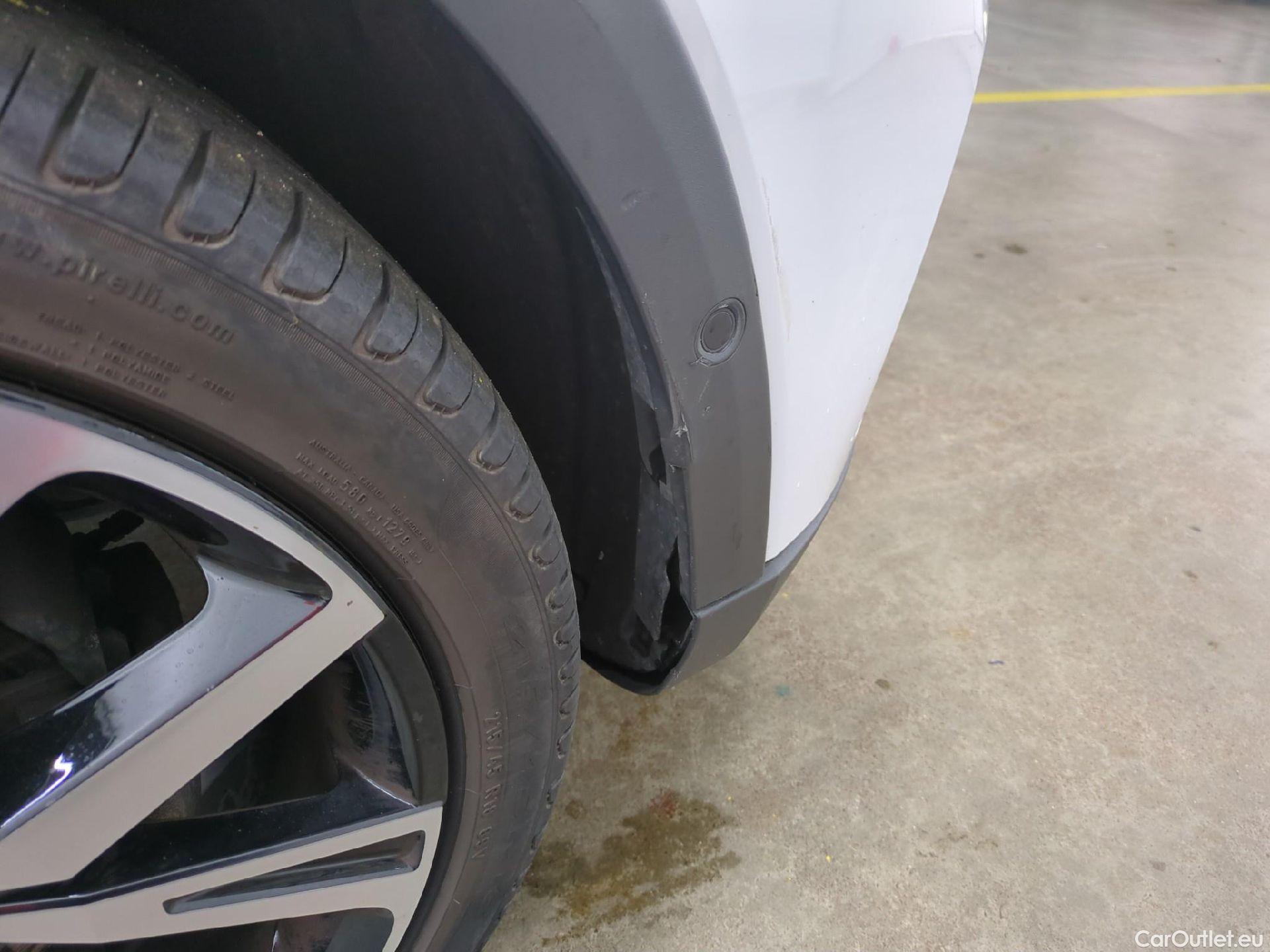  Seat  Arona  FR 1.0 TSI 110CV BVA7 E6d #17