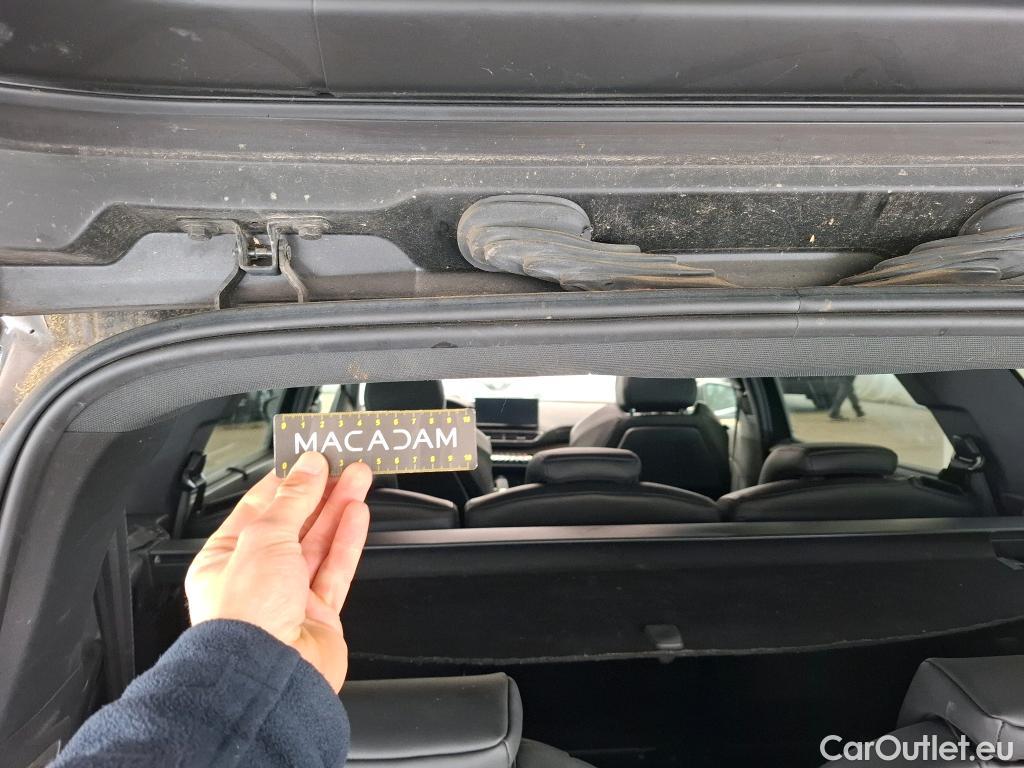  Peugeot  5008 PEUGEOT  / 2020 / 5P / SUV BlueHDi 130 S&S EAT8 GT Pack #42