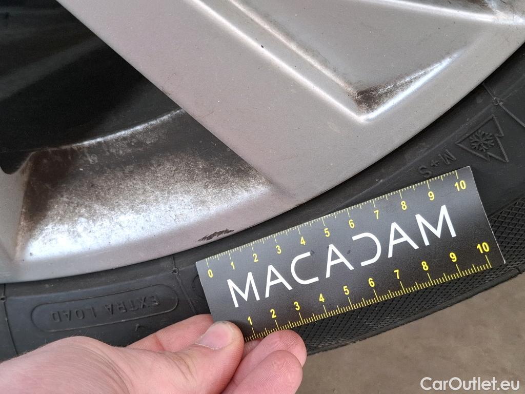  Peugeot  5008  Active Business 1.2 PureTech 130CV BVA8 7 Sieges E6dT #46