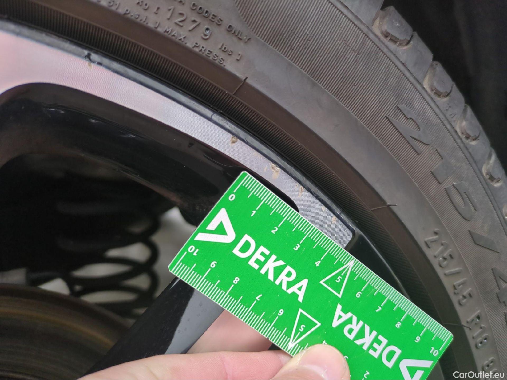  Seat  Arona  FR 1.0 TSI 110CV BVA7 E6d #9