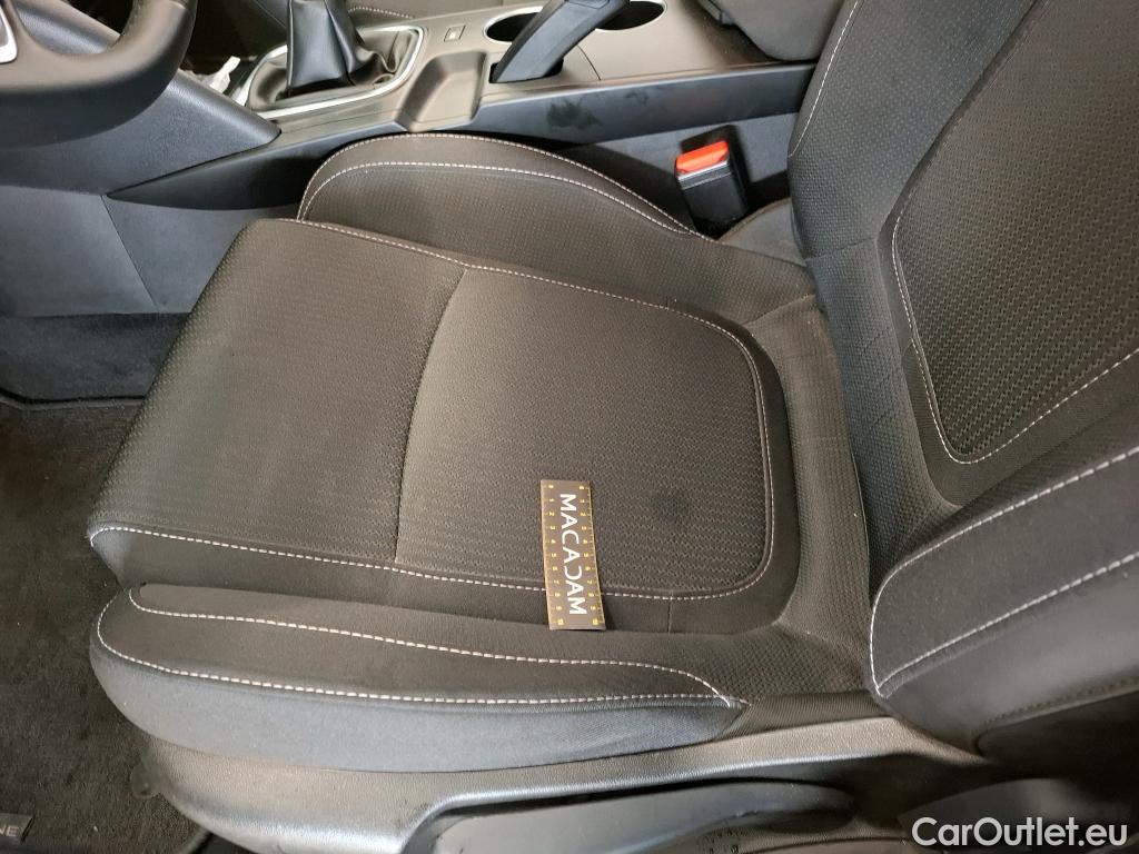  Renault  Megane  IV Berline 5 ptes. Business 1.0 TCe 115CV BVM6 E6d #7