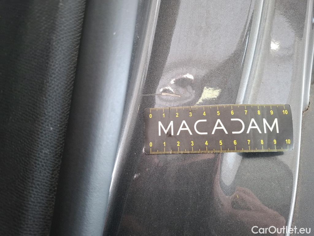  Peugeot  5008 PEUGEOT  / 2020 / 5P / SUV BlueHDi 130 S&S EAT8 GT Pack #9