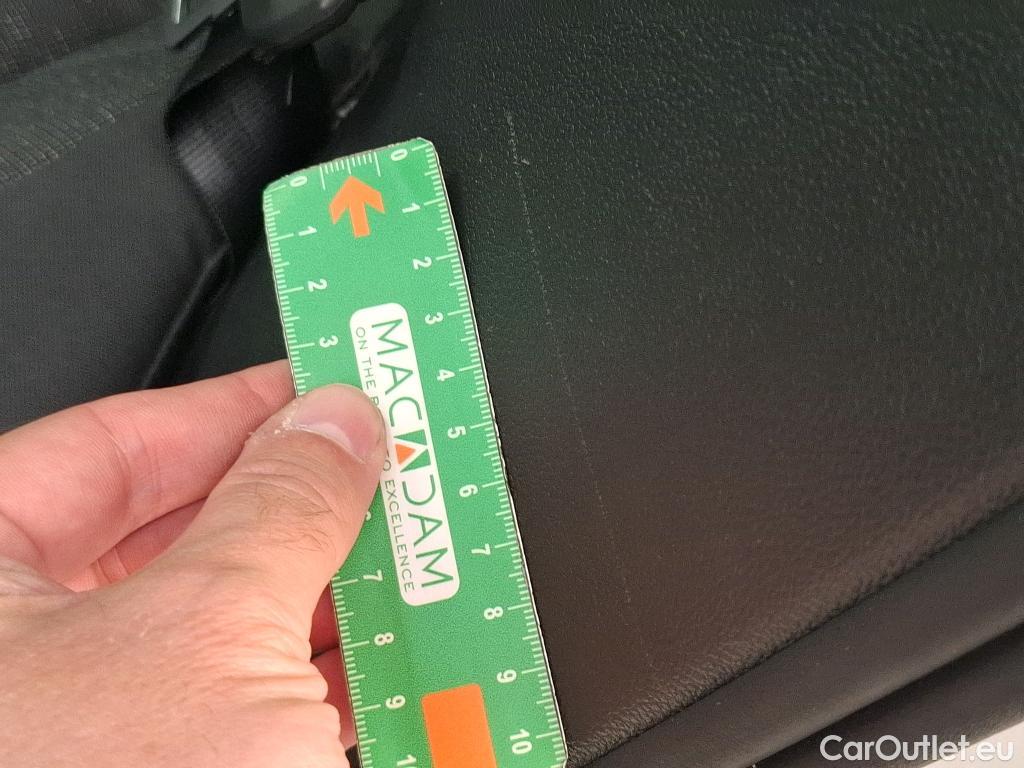  Volkswagen  Golf  VOLKSWAGEN / 2020 / 5P / Berline 1.0 TSI OPF 110 BVM6 Life #5