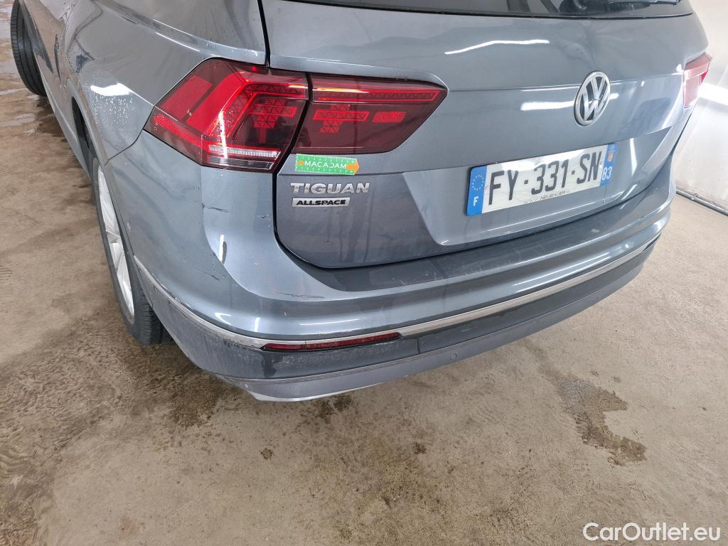  Volkswagen  Tiguan VOLKSWAGEN  Allspace / 2017 / 5P / SUV 2.0 TDI 150 DSG7 Carat #15
