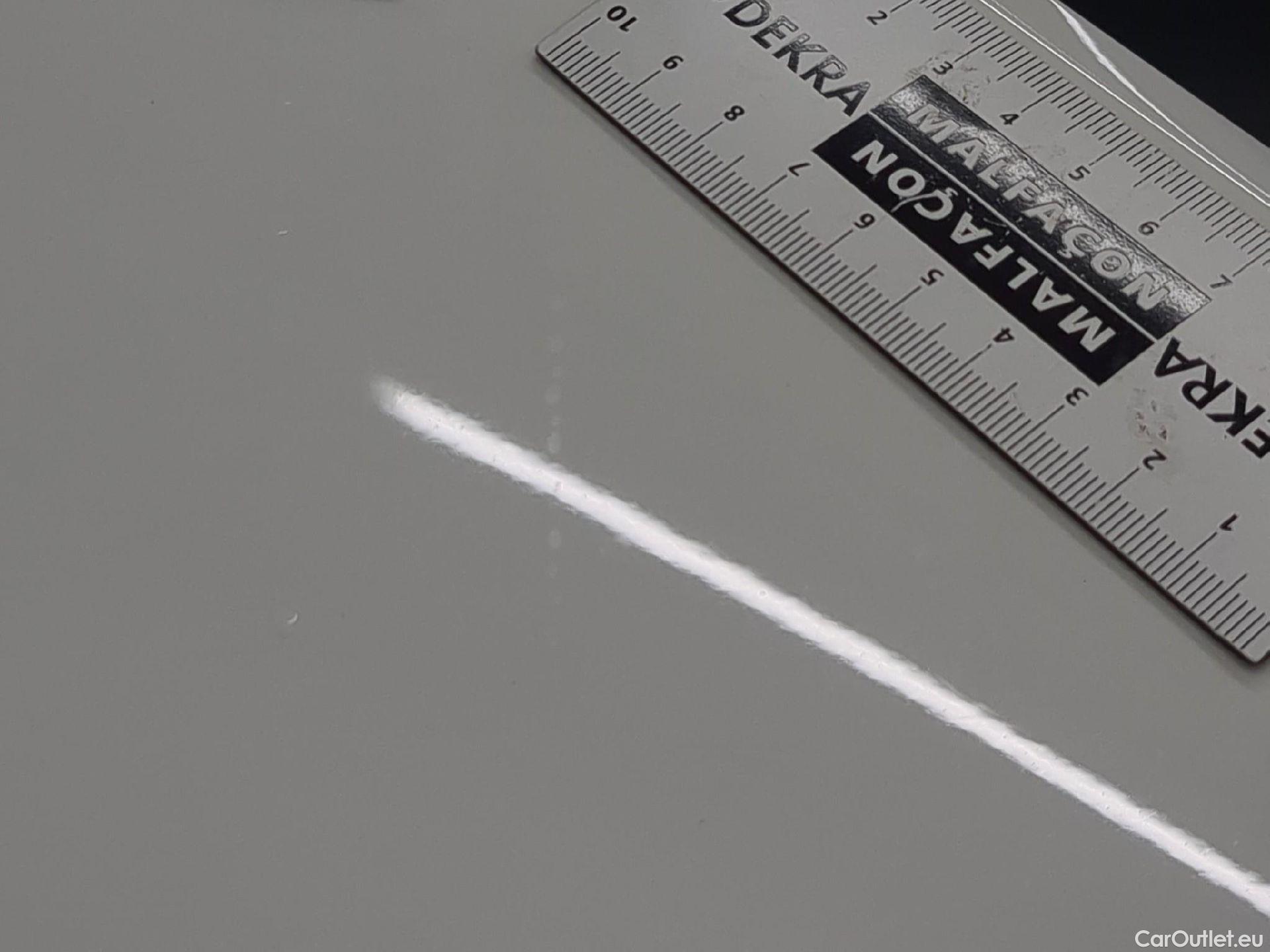  Peugeot  208 PEUGEOT  Affaire / 2019 / 5P / Berline 1.2 PT 100 S&S EAT8 Active Business R #29