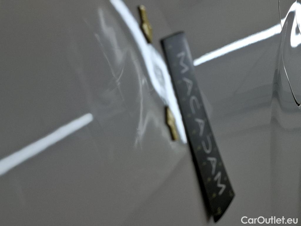  Citroen  Berlingo CITROEN  VU 4p Fourgonnette M 1.0t BlueHDi 100 SandS BVM Driver #28