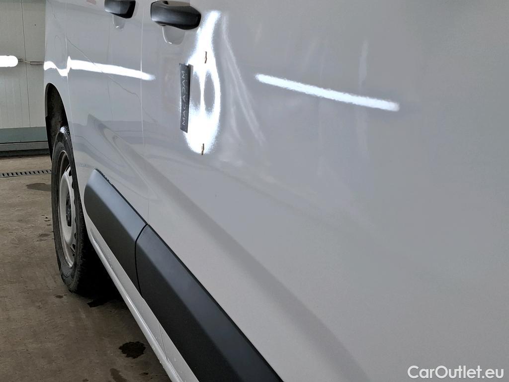  Citroen  Berlingo CITROEN  VU 4p Fourgonnette M 1.0t BlueHDi 100 SandS BVM Driver #7