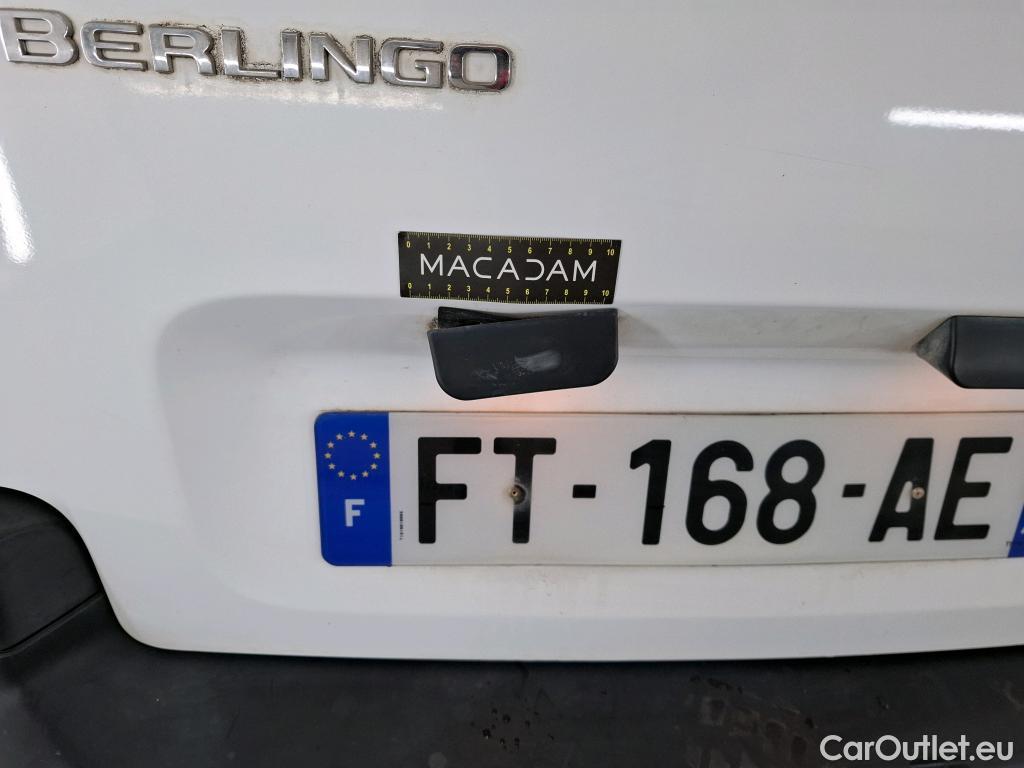  Citroen  Berlingo CITROEN  VU 4p Fourgonnette M 1.0t BlueHDi 100 SandS BVM Driver #17