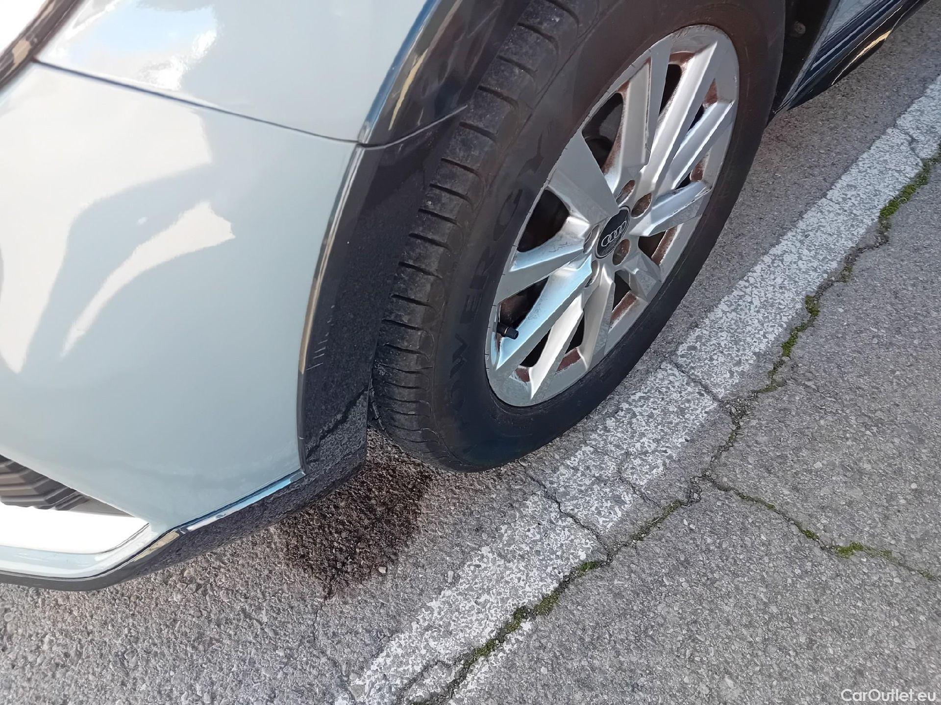  Audi  A1 Sportback AUDI A1 / 2018 / 5P / berlina con portón citycarver 25 TFSI 70kW (95CV) #9