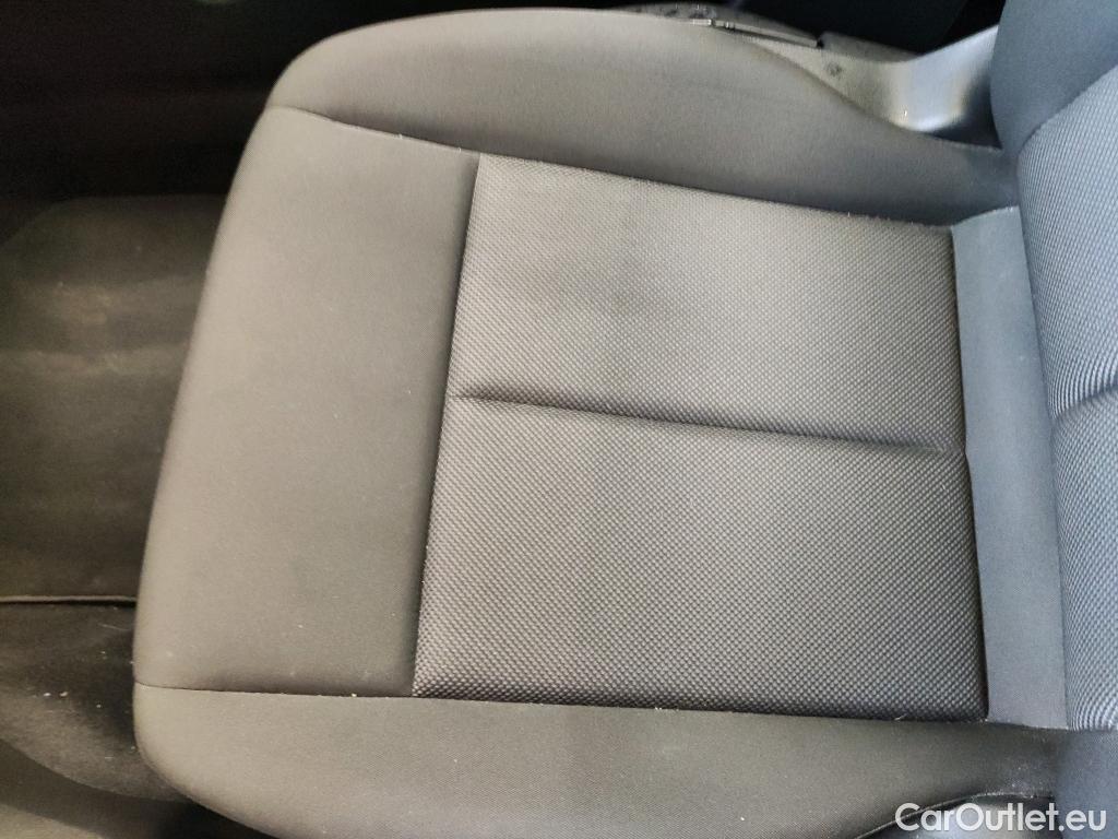  Audi  A3 AUDI  / 2020 / 5P / berlina con portón Sportback 30 TFSI 81kW (110CV) S tronic #4