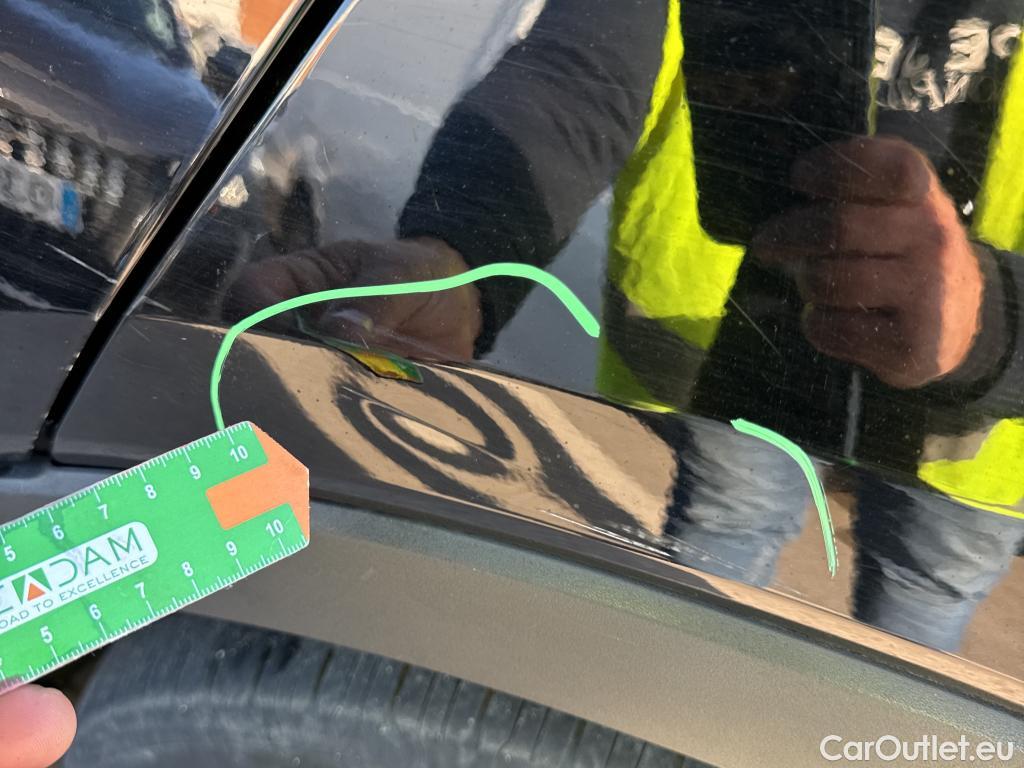  Volvo  XC 40 VOLVO XC40 / 2017 / 5P / todoterreno 1.5 T4 Twin Recharge Inscription Auto #4