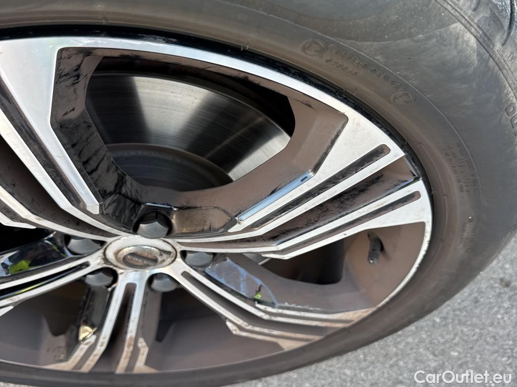  Volvo  XC 40 VOLVO XC40 / 2017 / 5P / todoterreno 1.5 T4 Twin Recharge Inscription Auto #47