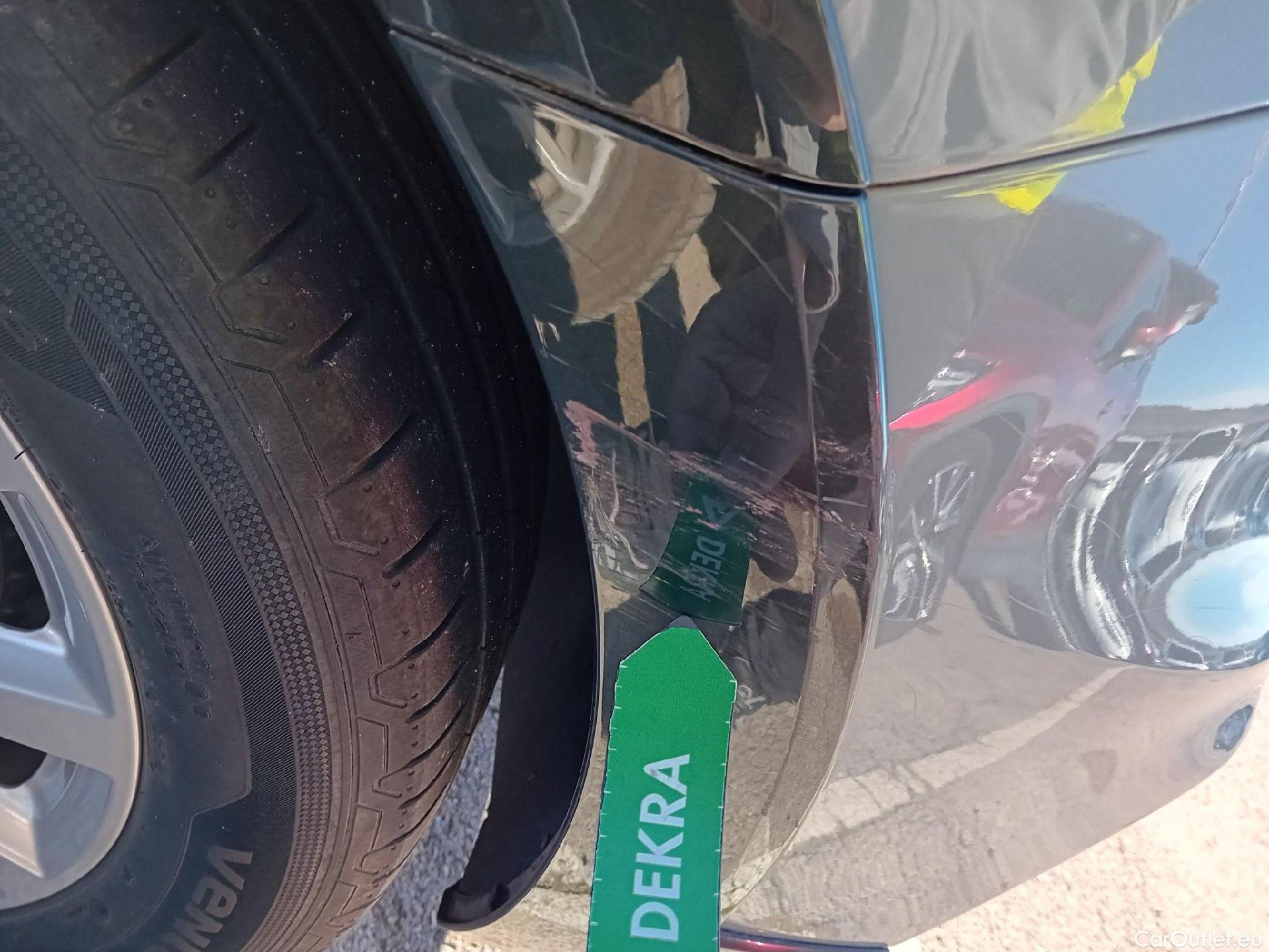  Audi  A1 Sportback AUDI A1 / 2018 / 5P / berlina con portón citycarver 25 TFSI 70kW (95CV) #20