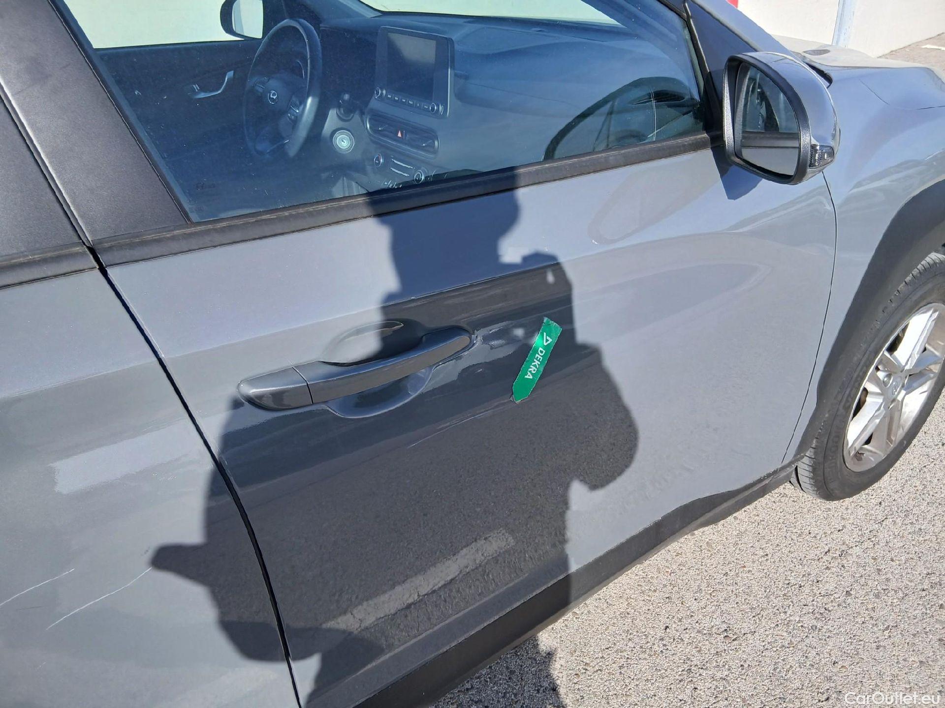  Hyundai  Konna HYUNDAI Kona / 2020 / 5P / todoterreno 1.0 TGDI Maxx 4X2 #23