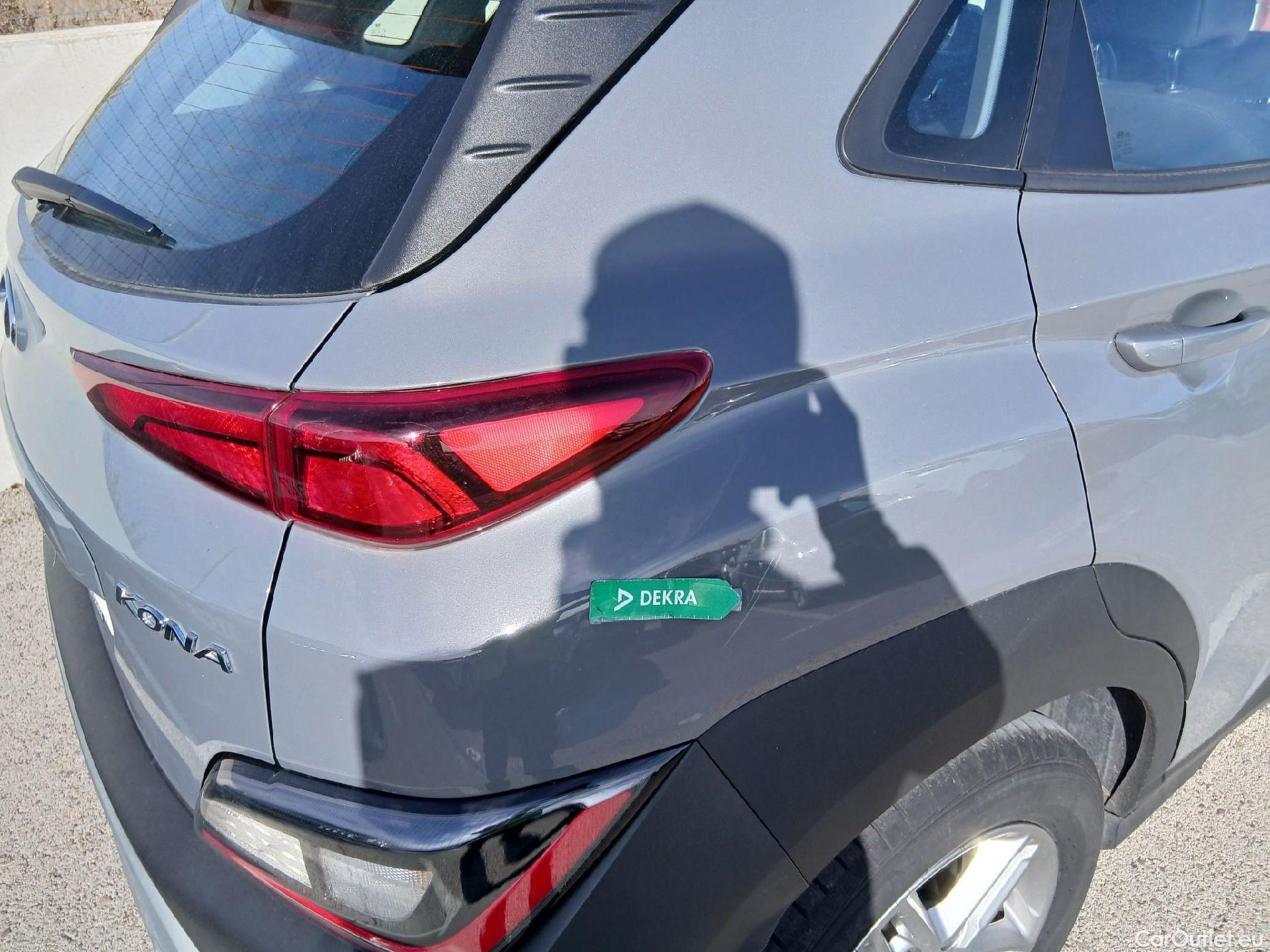  Hyundai  Konna HYUNDAI Kona / 2020 / 5P / todoterreno 1.0 TGDI Maxx 4X2 #19