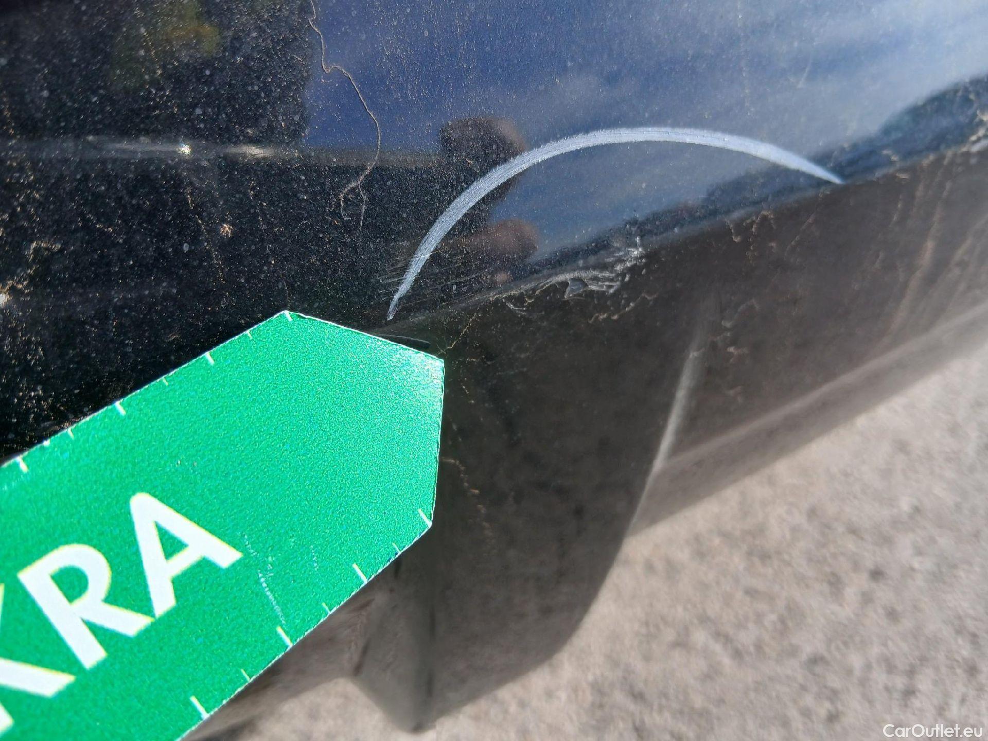  Audi  Q3 AUDI  Sportback / 2019 / 5P / todoterreno Advanced 35 TDI 110kW (150CV) S tronic #23