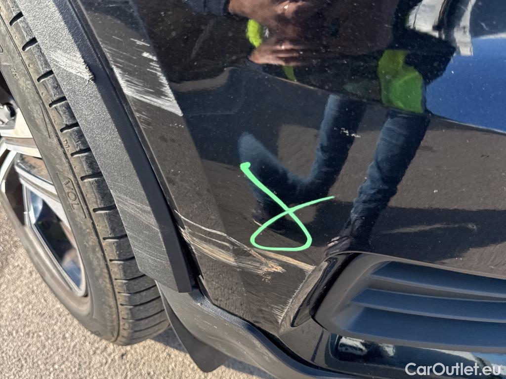  Volvo  XC 40 VOLVO XC40 / 2017 / 5P / todoterreno 1.5 T4 Twin Recharge Inscription Auto #28