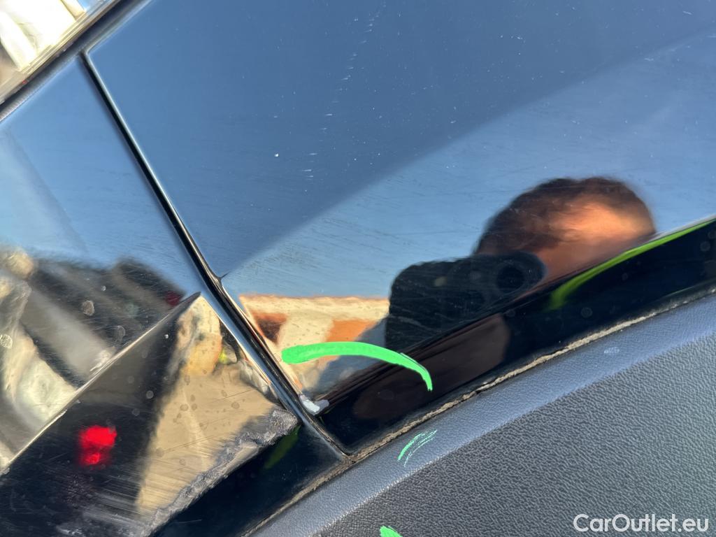  Volvo  XC 40 VOLVO XC40 / 2017 / 5P / todoterreno 1.5 T4 Twin Recharge Inscription Auto #33