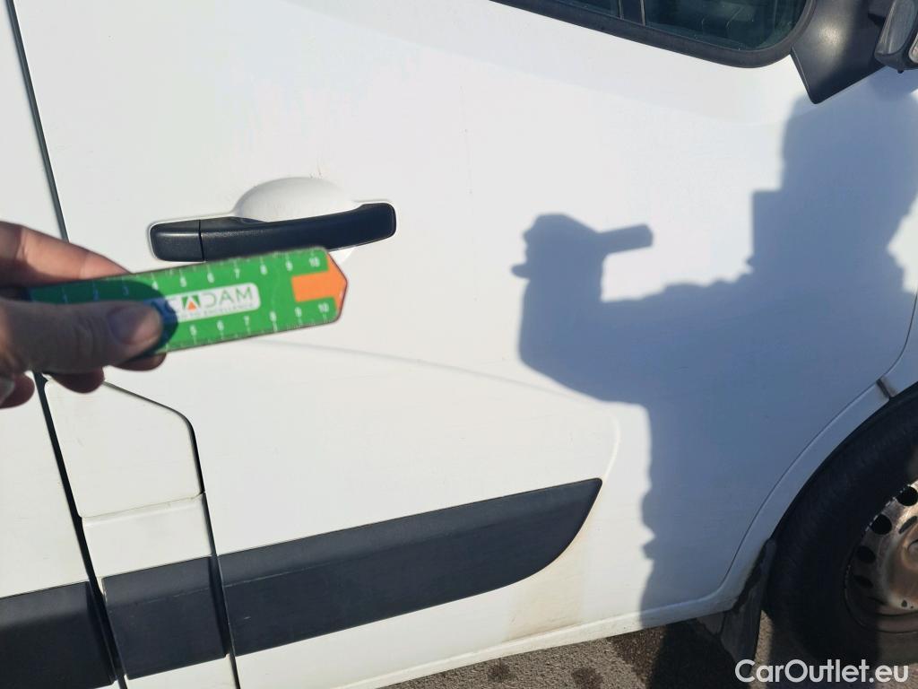  Nissan  NV400 NISSAN  / 2011 / 4P / furgón L2H2 3,5T 2.3dCi 110kW FWD Optima #44