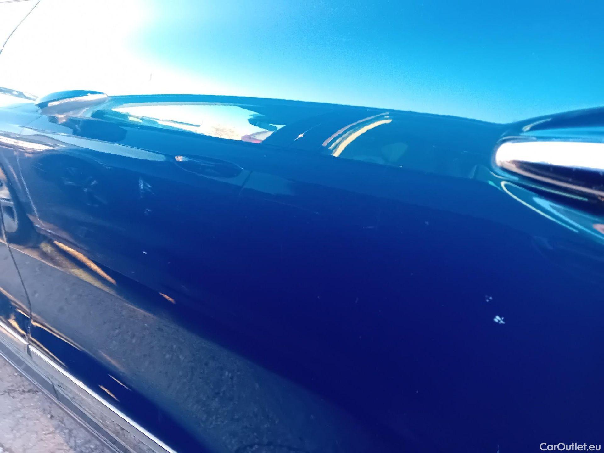  KIA  Niro KIA  / 2019 / 5P / crossover 1.6 GDi PHEV 104kW (141CV) Drive #17