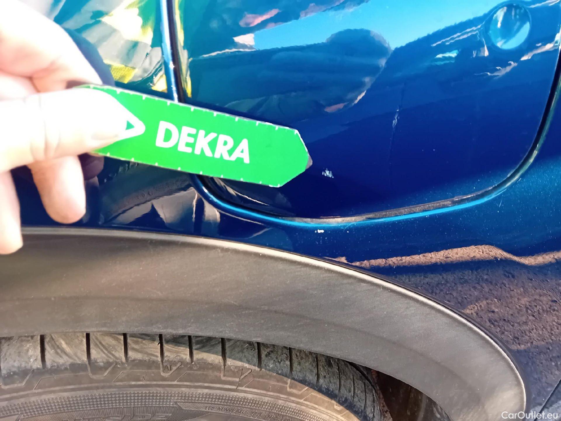  KIA  Niro KIA  / 2019 / 5P / crossover 1.6 GDi PHEV 104kW (141CV) Drive #7