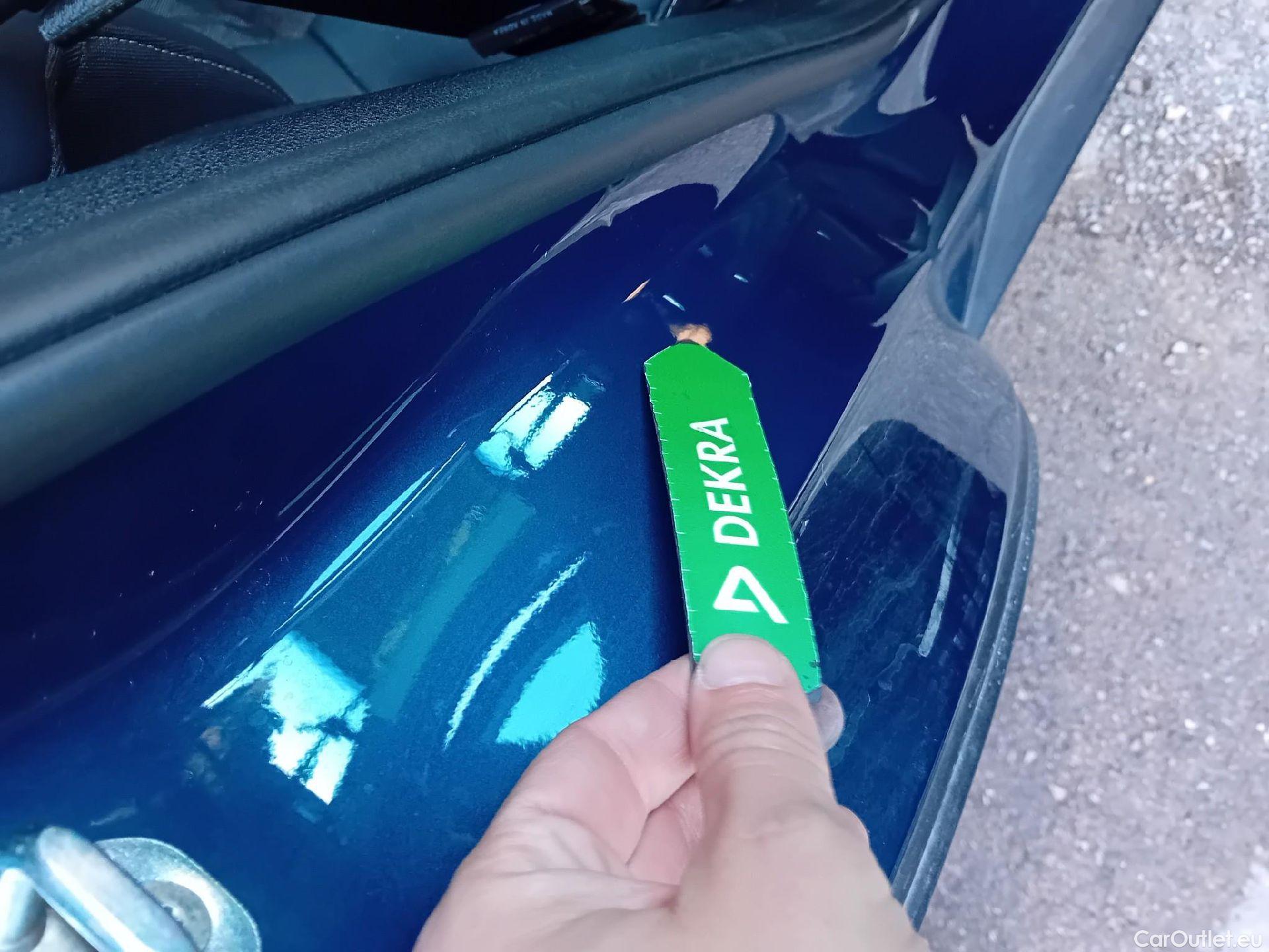  KIA  Niro KIA  / 2019 / 5P / crossover 1.6 GDi PHEV 104kW (141CV) Drive #43