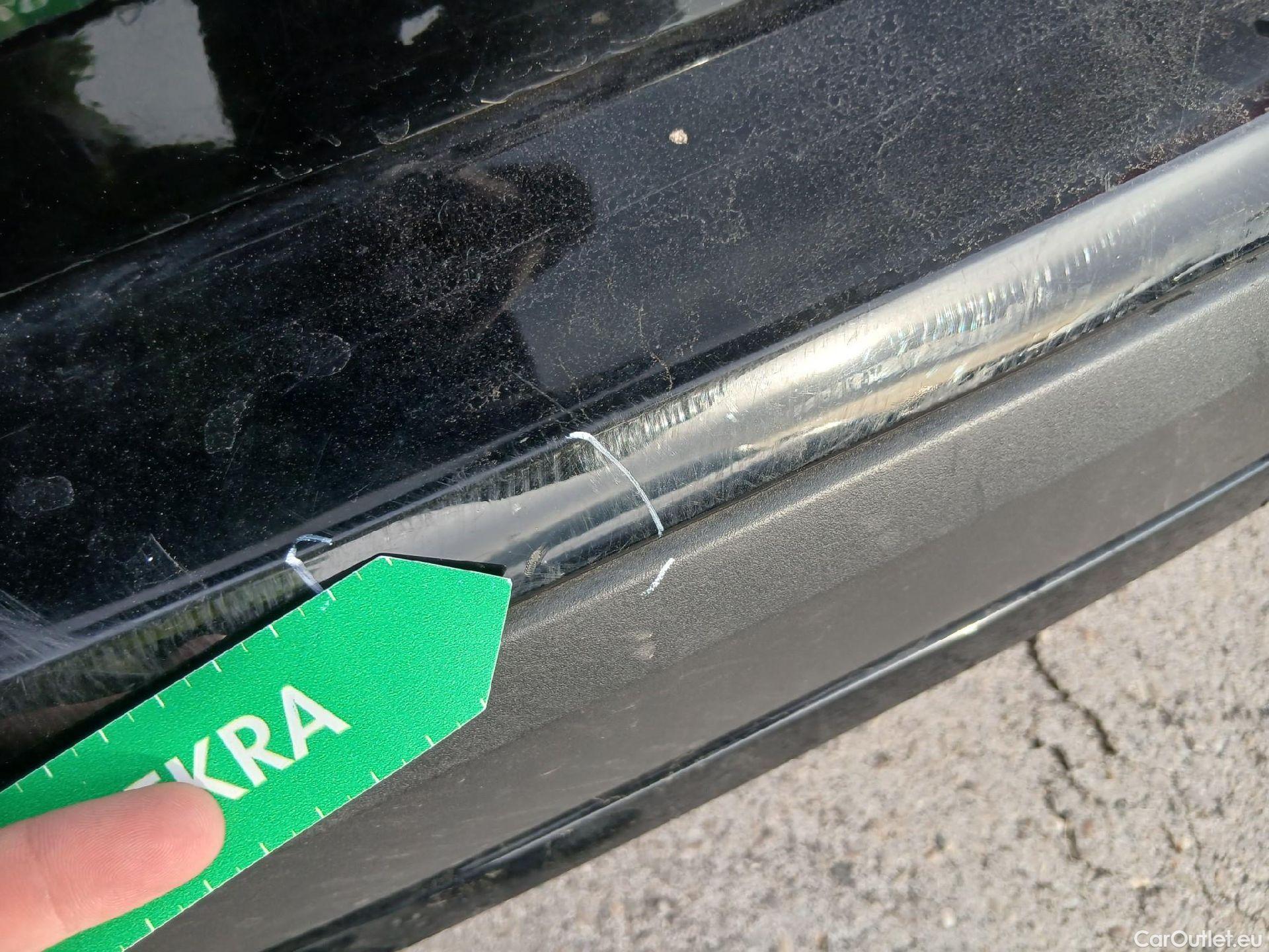  Bmw  X1 BMW  / 2019 / 5P / todoterreno sDrive18dA Corporate #19