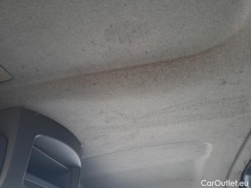  Nissan  NV400 NISSAN  / 2011 / 4P / furgón L2H2 3,5T 2.3dCi 110kW FWD Optima #56